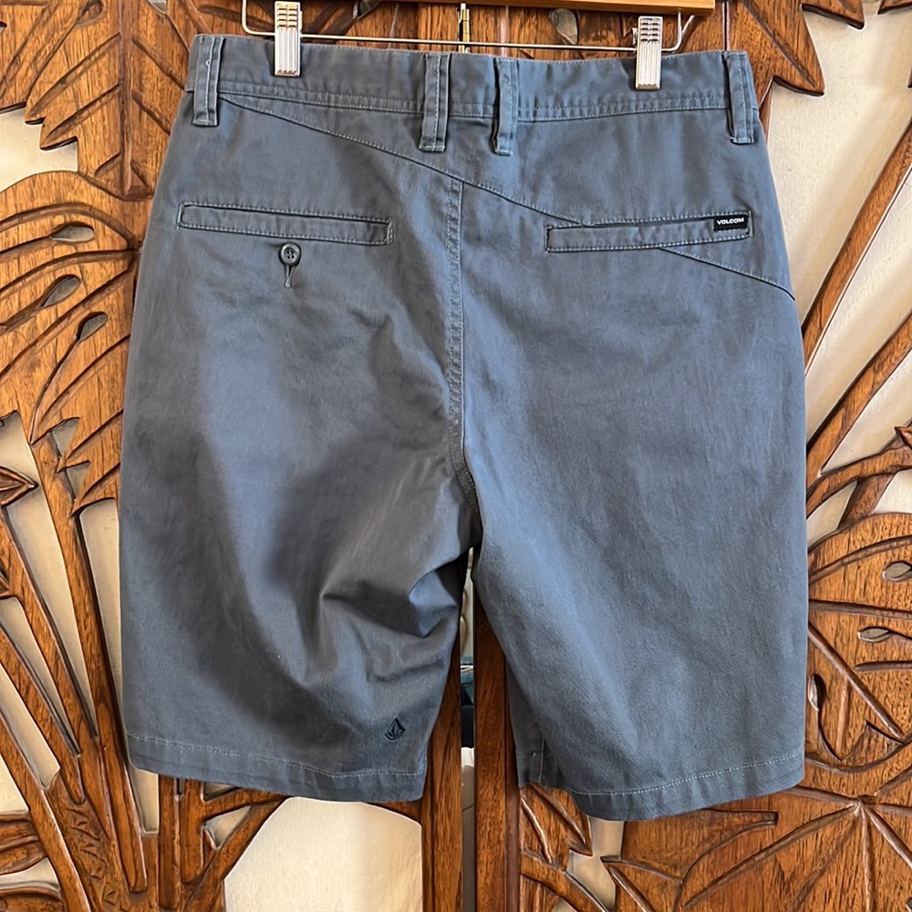 Volcom Shorts - Picture 3 of 7